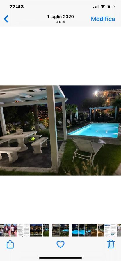 Villa Nina 2013 Appartamento Taormina Eksteriør billede