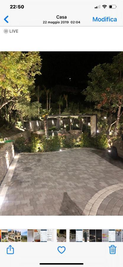 Villa Nina 2013 Appartamento Taormina Eksteriør billede