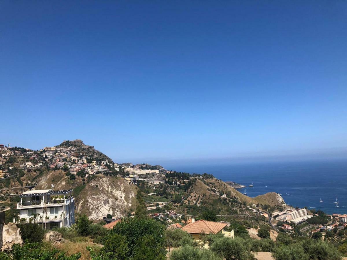 Villa Nina 2013 Appartamento Taormina Eksteriør billede